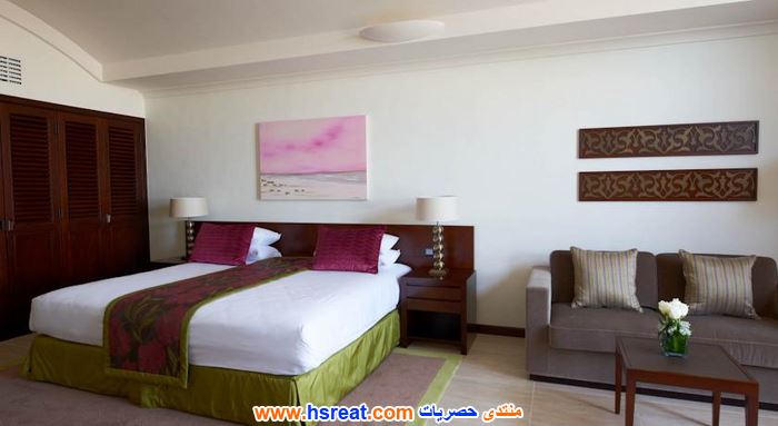 جيه-ايه-بالم-تري-كورت-وسبا-دبي-1.jpg