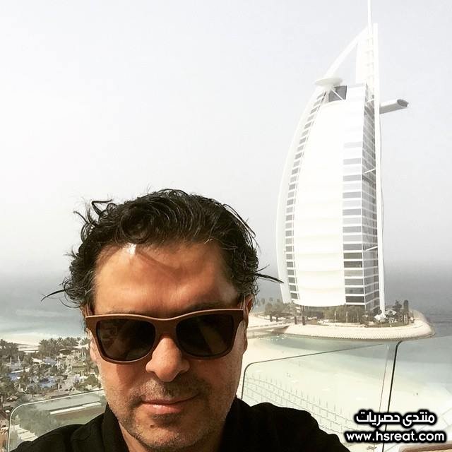 سيلفي لراغب علامة وبرج العرب .jpg