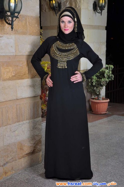 عبايات-خليجية-مطرزة--11.jpg