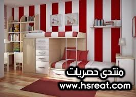 غرفة اطفال ابيض واحمر لطفلين.jpg