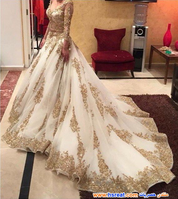 فساتين-زفاف-بديل-طويل-6.jpg