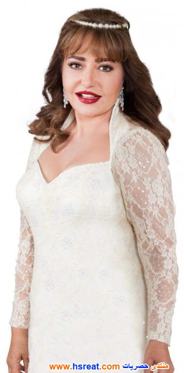 فساتين-زفاف-ليلى-علوي--2.jpg