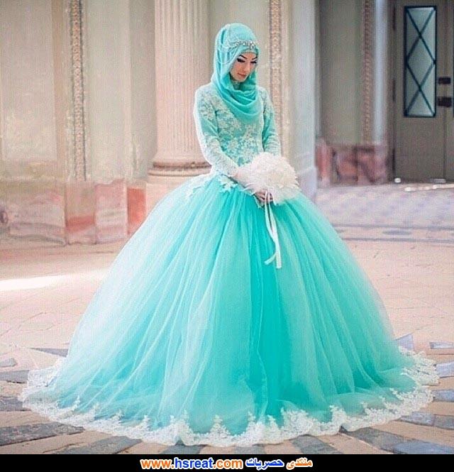 فستان زفاف للمحجبات باللون الفيروزي.jpg