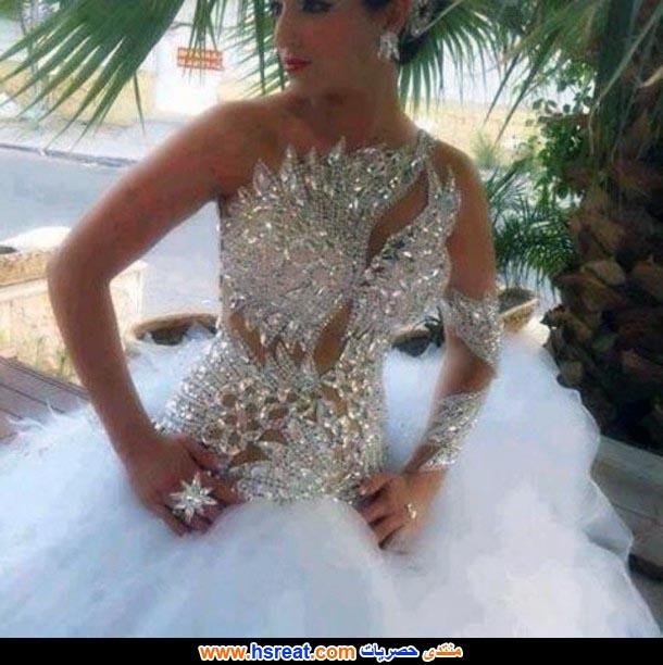 فستان زفاف منفوش كريستال جليتر.jpg