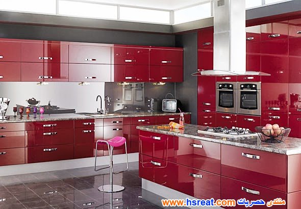 -مطابخ-بلت-ان-امريكي-حمراء-صغيرة-7.jpg