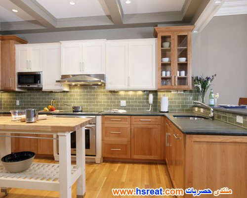 مطابخ-خشبية-باللون-البيج-3.jpg