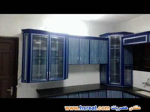 مطابخ-زجاجية-زرقاء-4.jpg