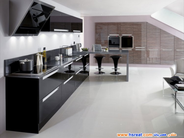 -مطابخ-مودرن-سوداء-صغيرة-9.jpg