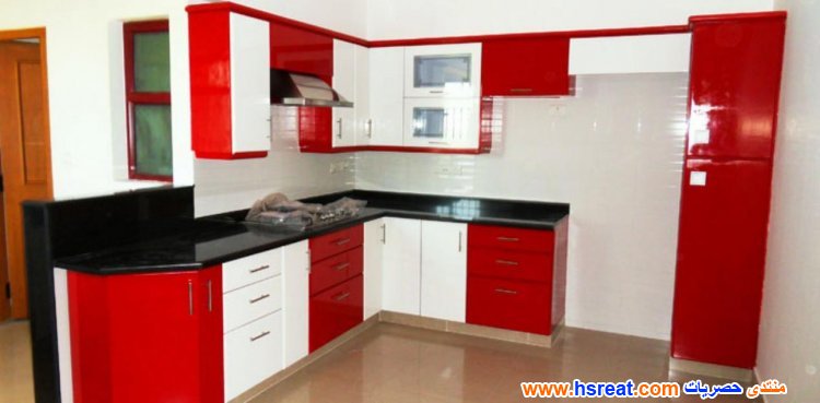 -مطابخ-هندية-باللون-الأحمر-والأبيض-5.jpg