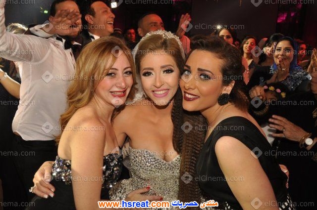 منة-بدر-8.jpg