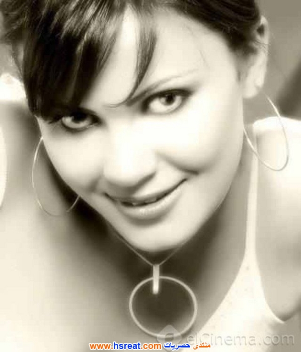 منى-ممدوح-1.jpg