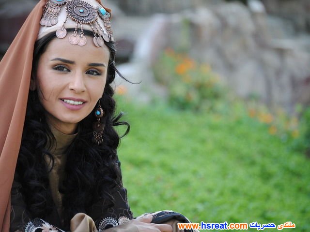 نادية-عودة-12.jpg