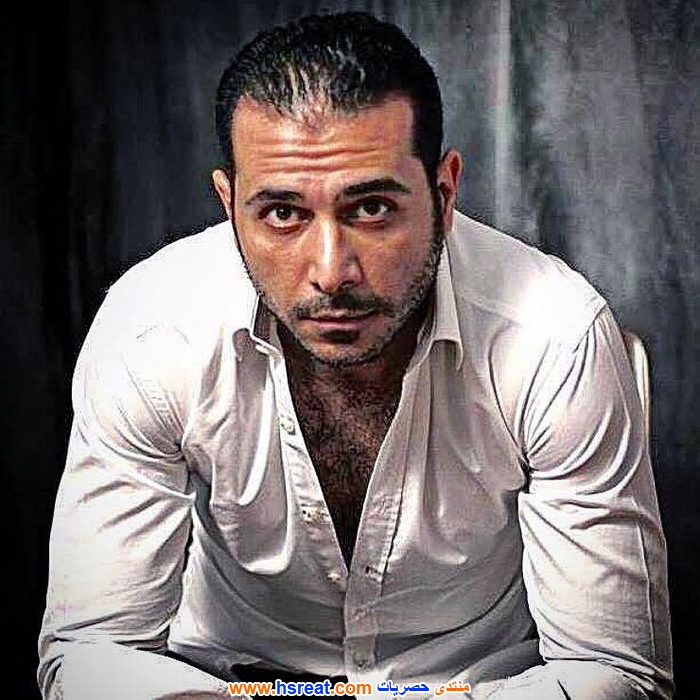نور-محمود-3.jpg