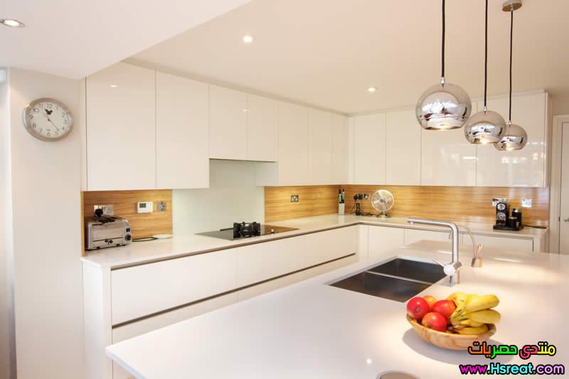 2. High Gloss Acrylic White German Kitchen.jpg