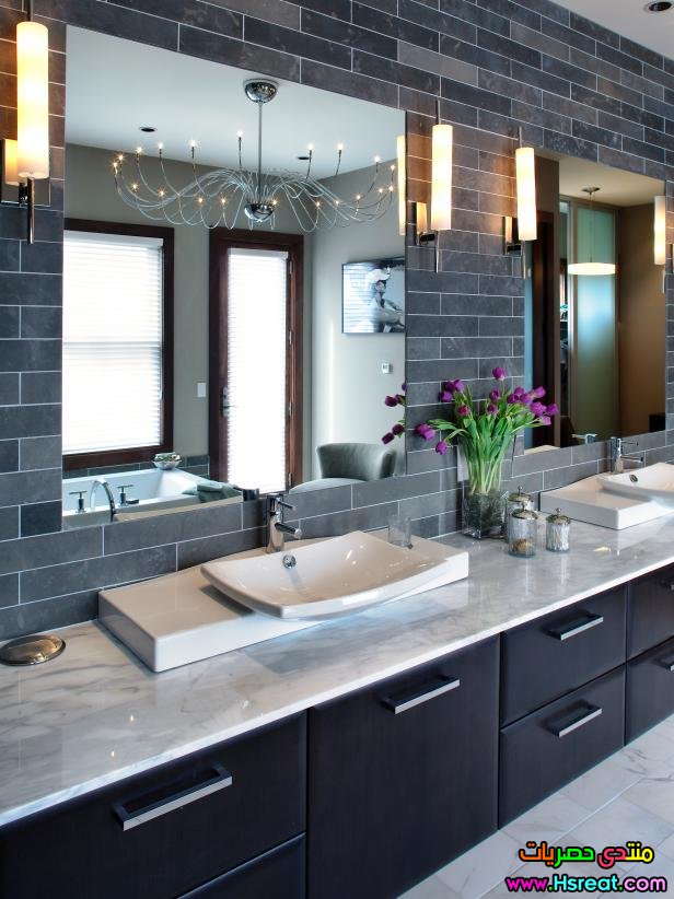 DP_Tina-Muller-contemporary-gray-bathroom-vanity_s3x4.jpg