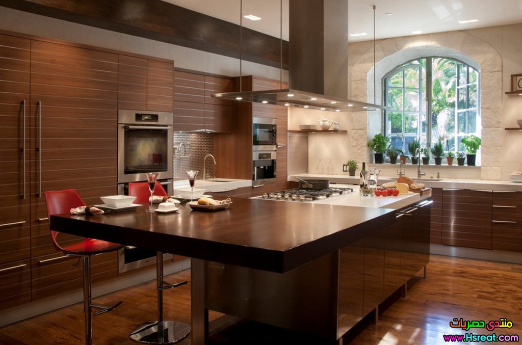 kitchen-integral-cabinetry-wood.jpg