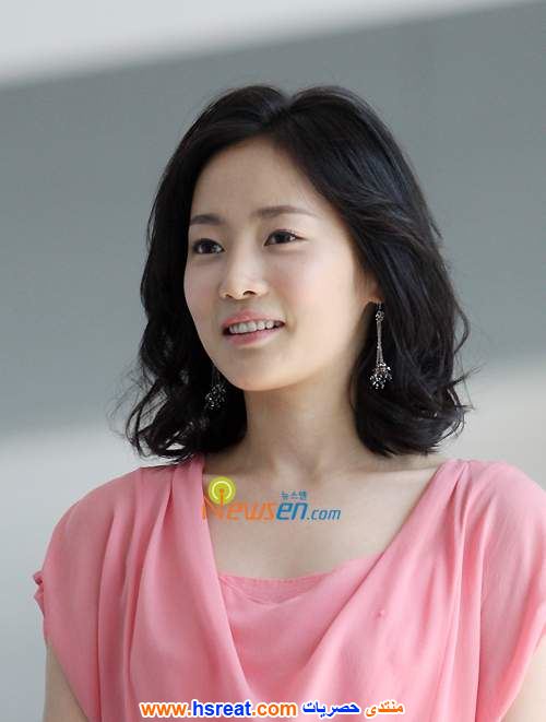Yoon-Ah-Jung-3.jpg